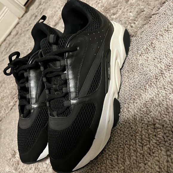Black & white Dior 22s - Picture 1 of 3